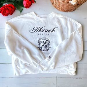 Abercrombie and Fitch Marseille France Crewneck Sweatshirt in White Size XL